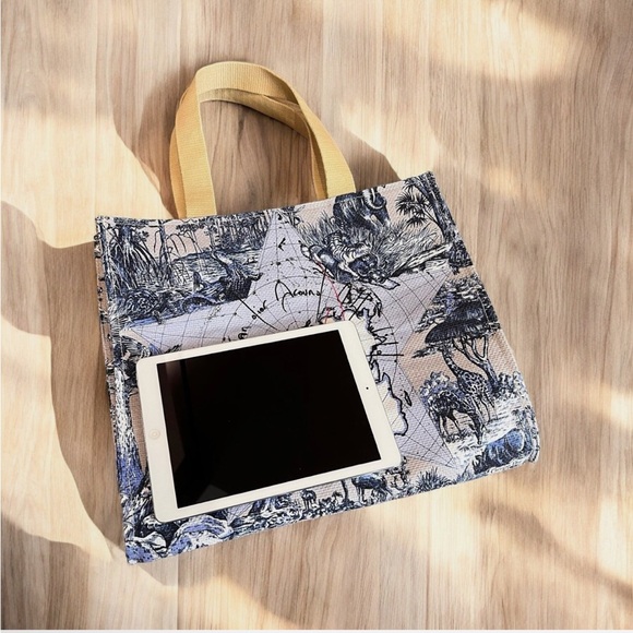 Dior Around the World Raffia Tote 2024 BRAND NEW GWP - Picture 8 of 12